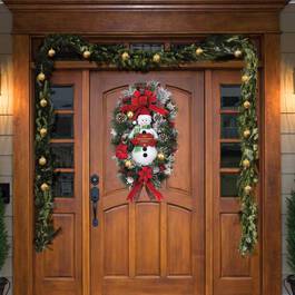 The Personalized Family Christmas Wreath 2379 001 7 2