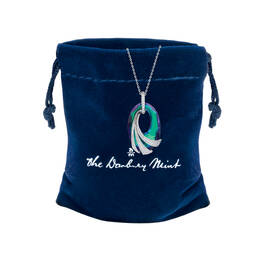 The Midnight Sea Crystal Pendant 12708 0018 g giftpouch