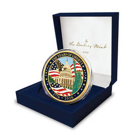 USA250 Gold Plated Deluxe 3 Inch Bas Relief Commem 12932 0016 d open