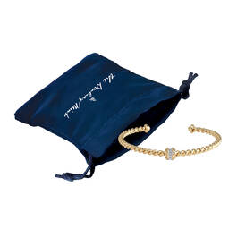 The Golden Twist Bangle Set 12000 0039 i giftpouch 3