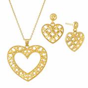 Golden Kisses Diamond cut Heart Pendant  Earring Set 2257 006 3 1