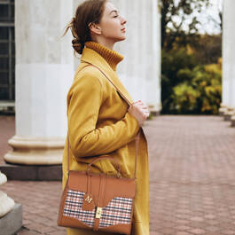 Tartan Elegance Handbag with FREE Matching Wristlet 12306 0022 m model