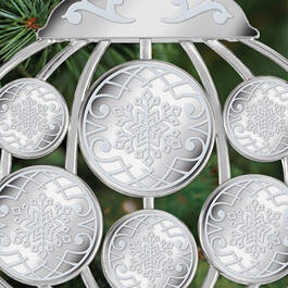 2023 Coin Set Ornament 11475 0011 b closeup