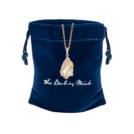 Shimmering Crystal Diamond Pendant 12649 0010 g giftpouch