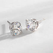 The Hollywood Glamour Seven Earring Wardrobe 12332 0012 d earrings