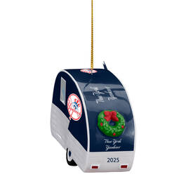 The 2025 Yankees Annual Ornament 0484 1979 b side